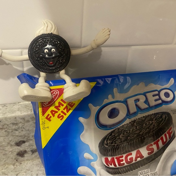 Vintage Oreo figurine Oreo loved cute stocking stuffer - Picture 7 of 9